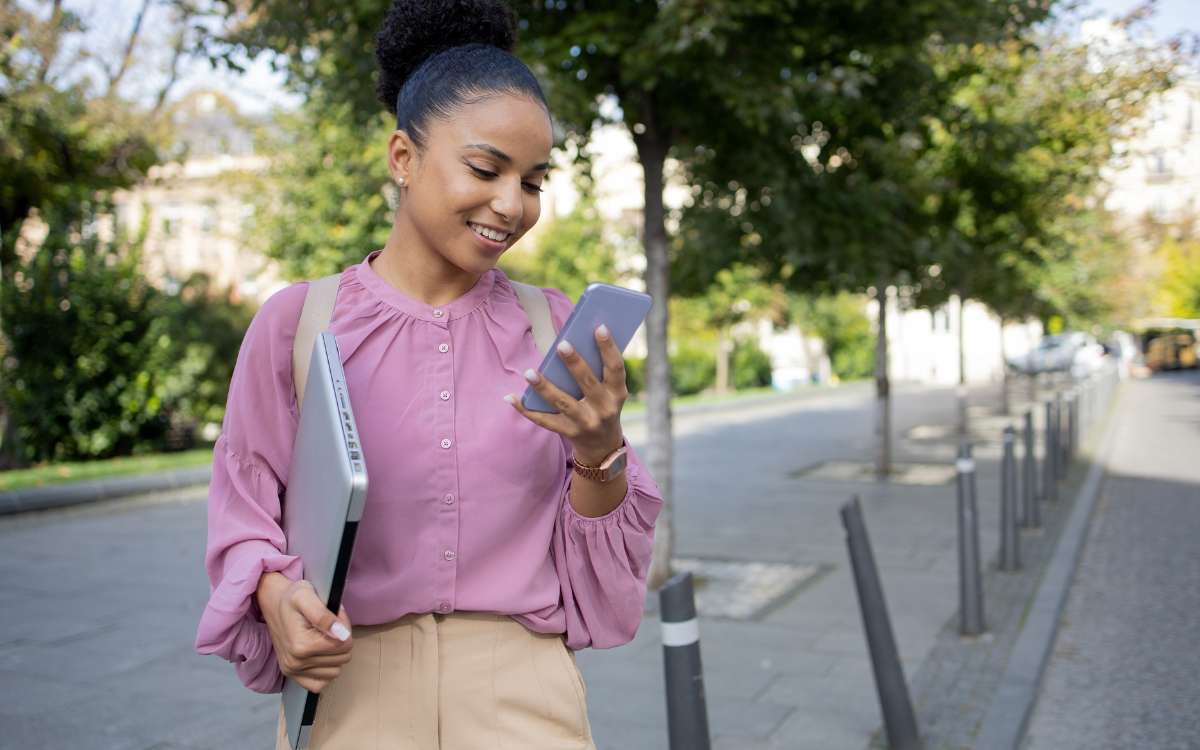 8 Practical Tips: What to Wear to a Teen Job Interview (Fast Food, Retail, etc.)